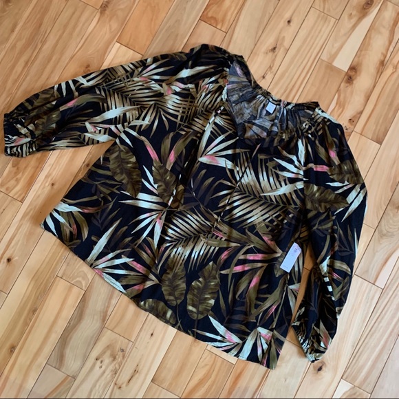 2/$25 Old Navy Tropical Print Peasant shirt (NWT) - Picture 1 of 6